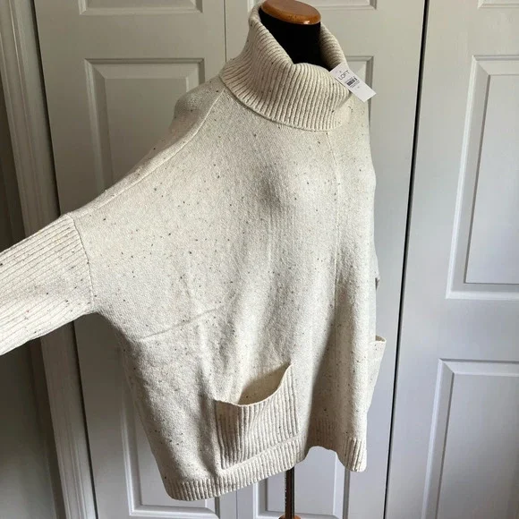 LOFT White Flecked Pocket Poncho Sweater - Picture 2 of 10
